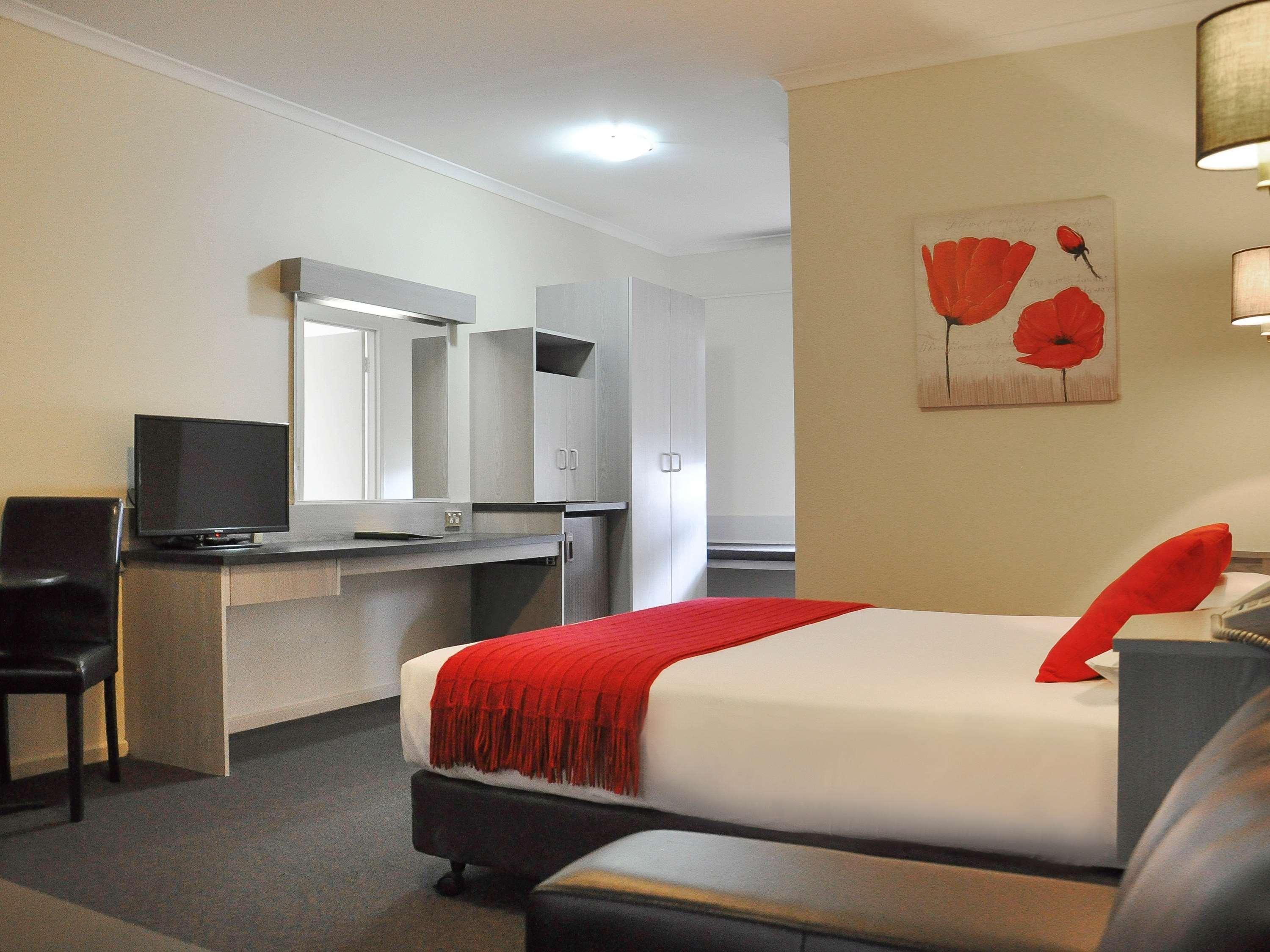 Motel Ibis Styles Adelaide Manor Exterior foto