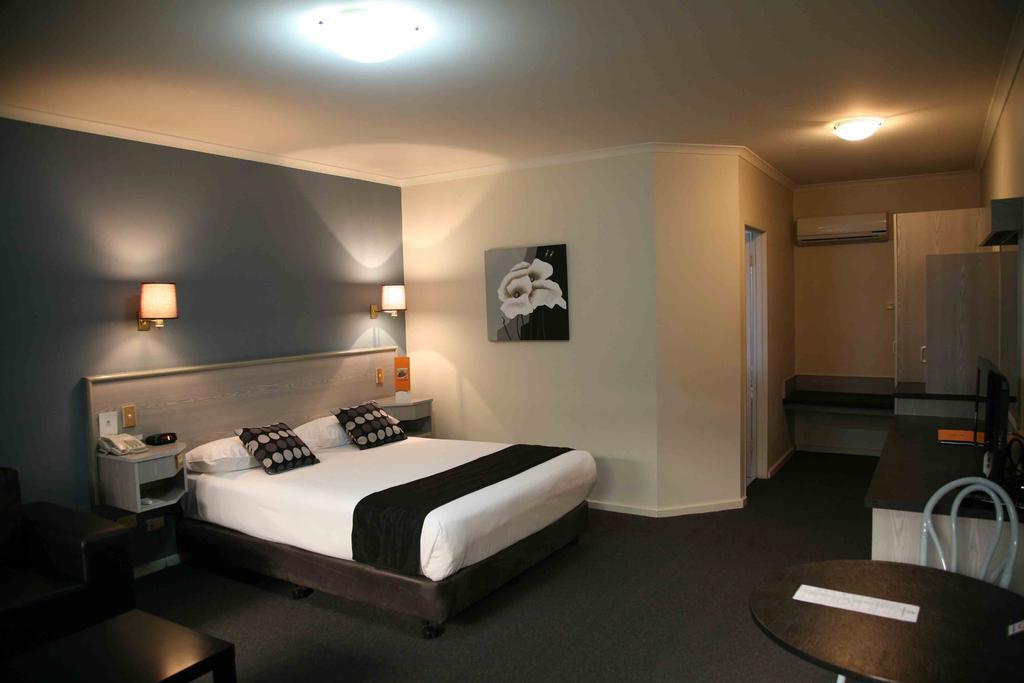 Motel Ibis Styles Adelaide Manor Zimmer foto