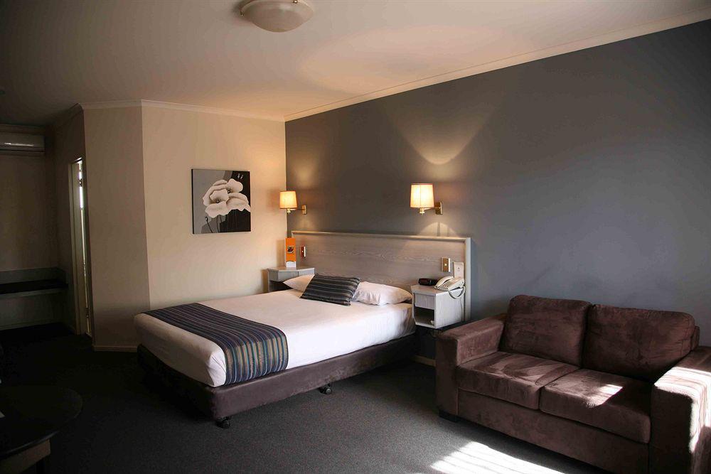 Motel Ibis Styles Adelaide Manor Exterior foto